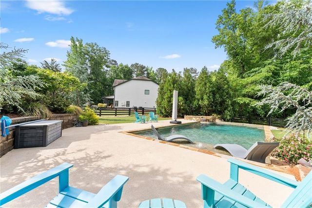300 Bryce Avenue, Jefferson, GA 30549