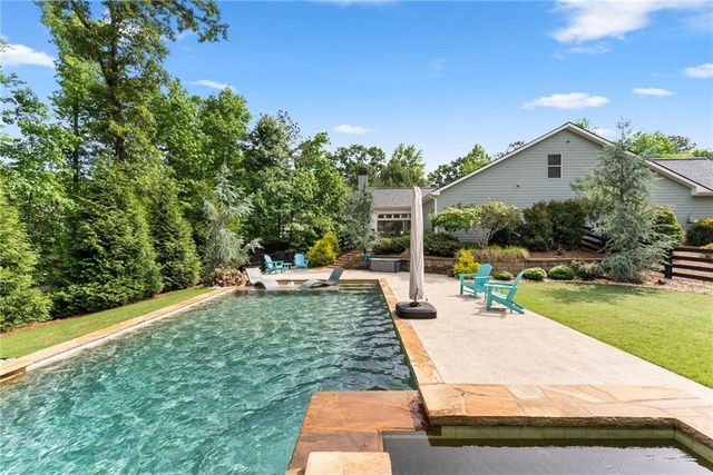 300 Bryce Avenue, Jefferson, GA 30549
