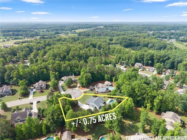 300 Bryce Avenue, Jefferson, GA 30549