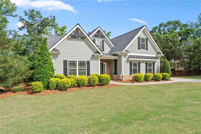 300 Bryce Avenue, Jefferson, GA 30549