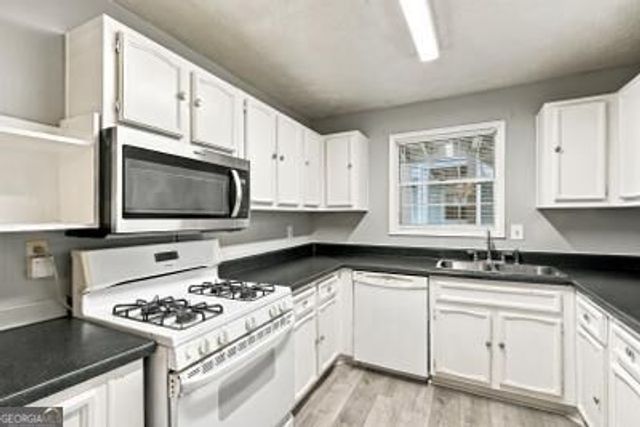 1320 Brockett Place, Clarkston, GA 30021
