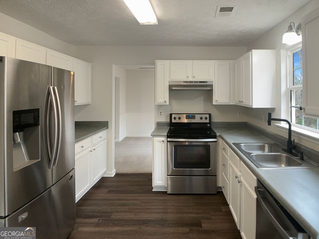 795 Sterling Place, Monroe, GA 30656