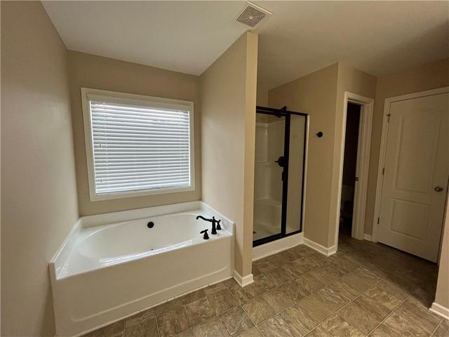 4713 Clarkstone Drive, Flowery Branch, GA 30542