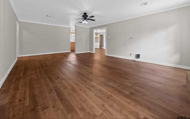 2265 Leaning Oaks, Flint, TX 75762