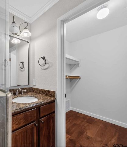 2265 Leaning Oaks, Flint, TX 75762