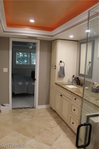 606 Park Shore DR, Naples, FL 34103