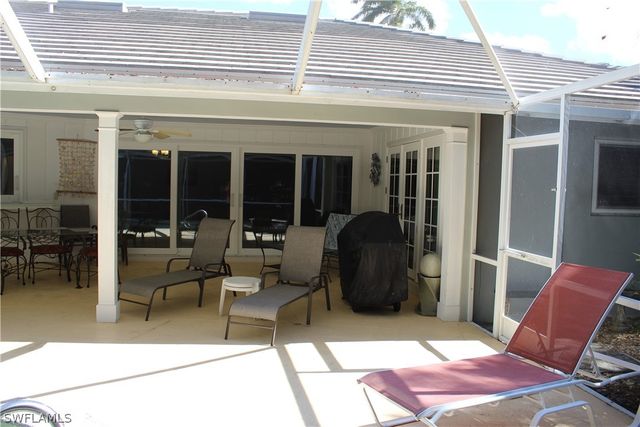 606 Park Shore DR, Naples, FL 34103