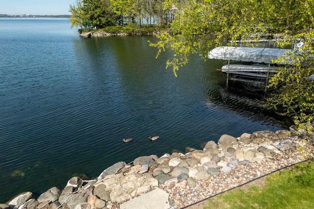 3 Cambridge Road, Madison, WI 53704