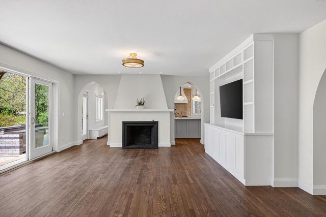 3 Cambridge Road, Madison, WI 53704