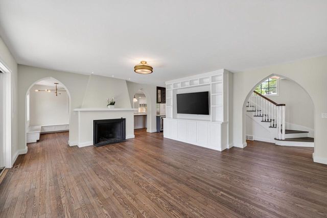 3 Cambridge Road, Madison, WI 53704