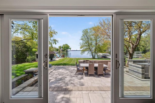3 Cambridge Road, Madison, WI 53704