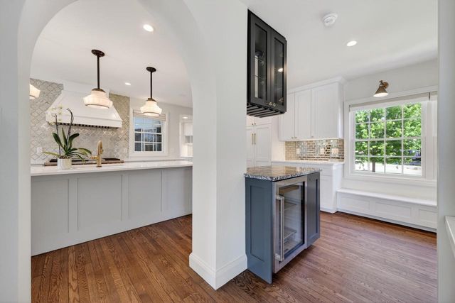 3 Cambridge Road, Madison, WI 53704