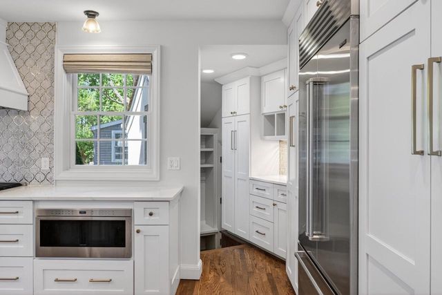 3 Cambridge Road, Madison, WI 53704