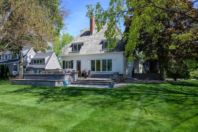 3 Cambridge Road, Madison, WI 53704
