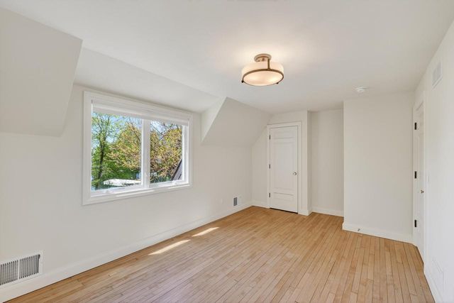 3 Cambridge Road, Madison, WI 53704