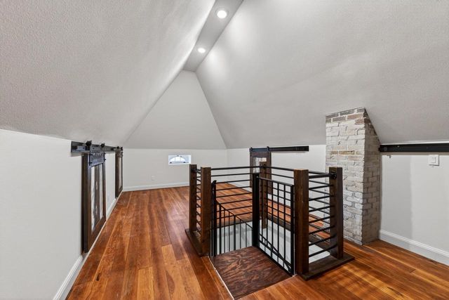 3 Cambridge Road, Madison, WI 53704