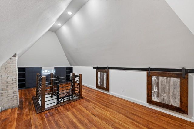 3 Cambridge Road, Madison, WI 53704