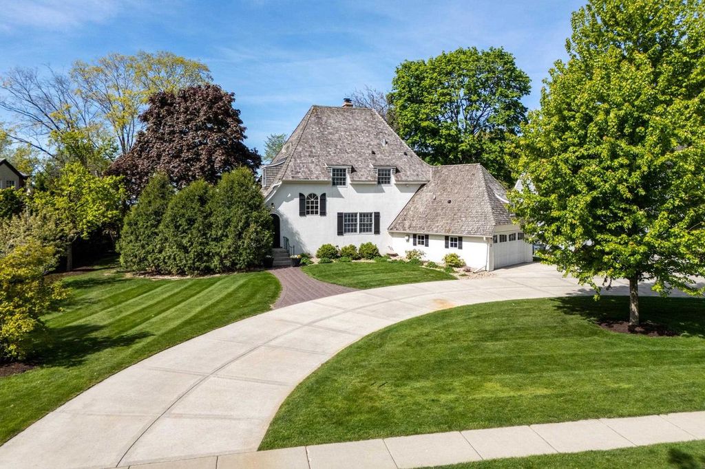 3 Cambridge Road, Madison, WI 53704