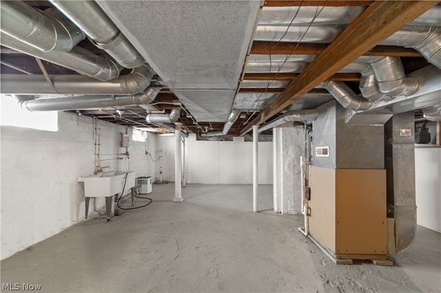 2723 Marvin Avenue, Cleveland, OH 44109