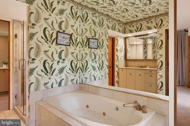 451 MILL CREEK RD, Gladwyne, PA 19035
