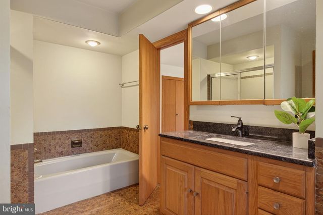 451 MILL CREEK RD, Gladwyne, PA 19035