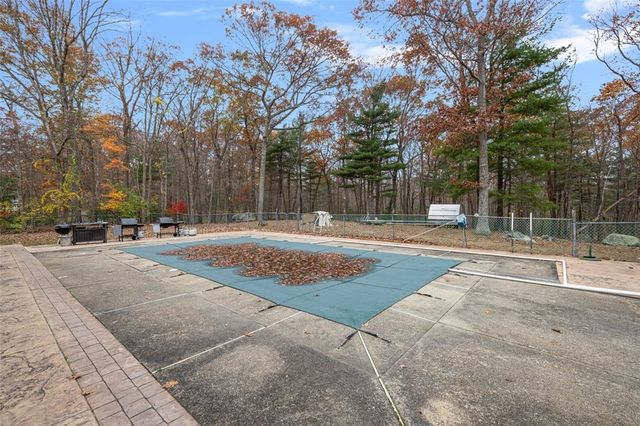 58 Highland Terrace, Scituate, RI 02857