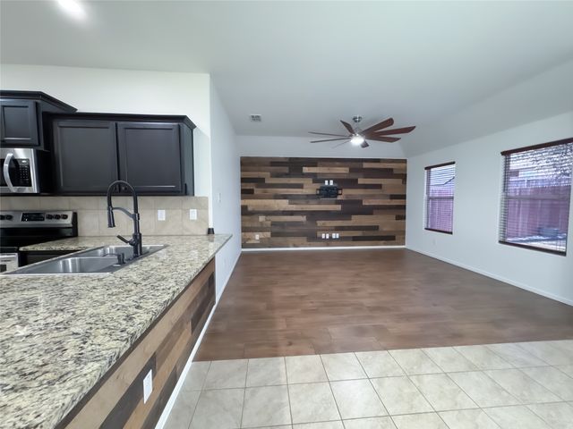708 Stanmire Lake Trail, Fort Worth, TX 76120