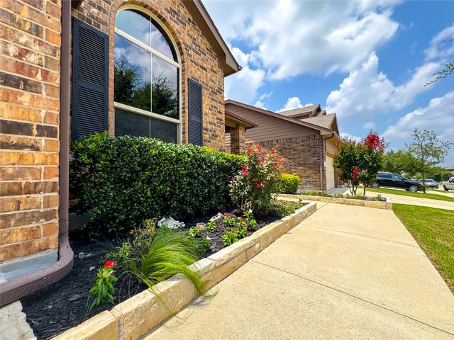 708 Stanmire Lake Trail, Fort Worth, TX 76120