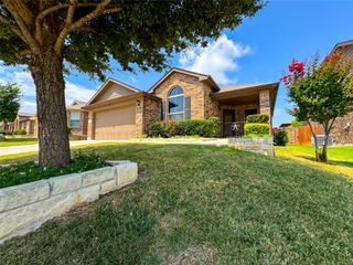 708 Stanmire Lake Trail, Fort Worth, TX 76120