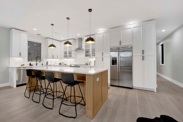 1109 W 16th Street 1, Chicago, IL 60608