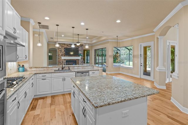 2166 SCARLET OAKS STREET, Clearwater, FL 33759