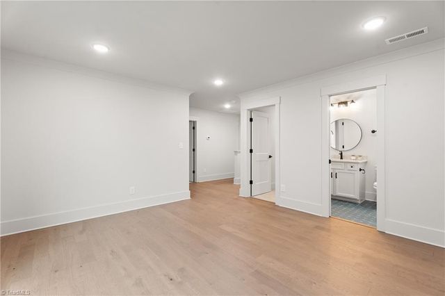 1353 Maple Chase Lane, Winston-salem, NC 27106