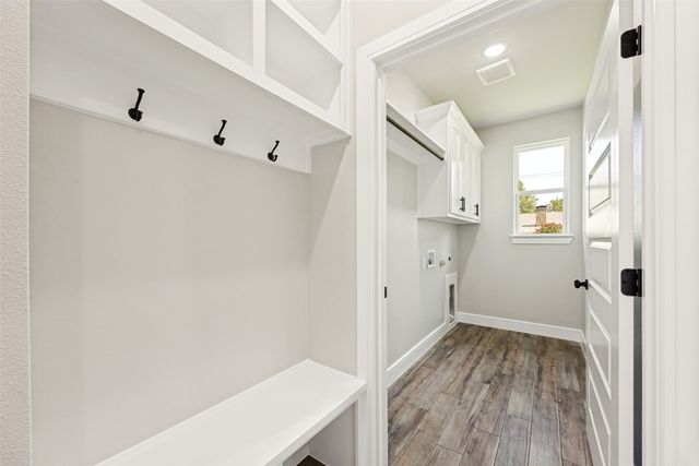 310 Cottonwood, Leonard, TX 75452