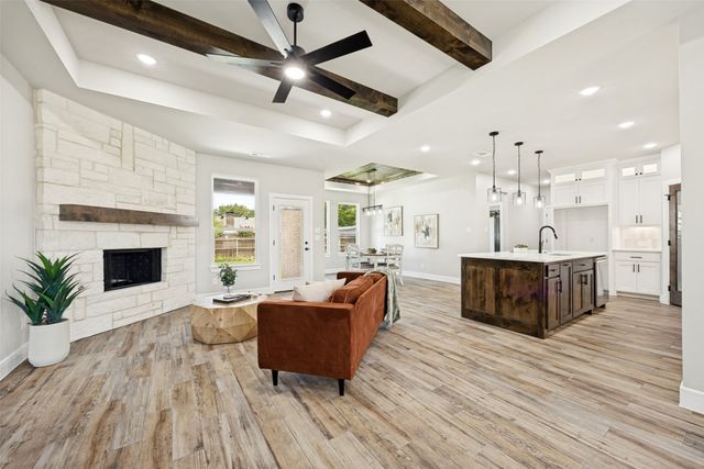 310 Cottonwood, Leonard, TX 75452