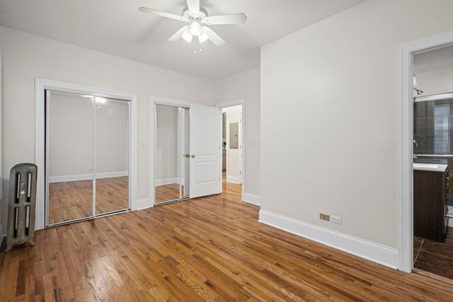 1426 E Hyde Park Boulevard 2, Chicago, IL 60615