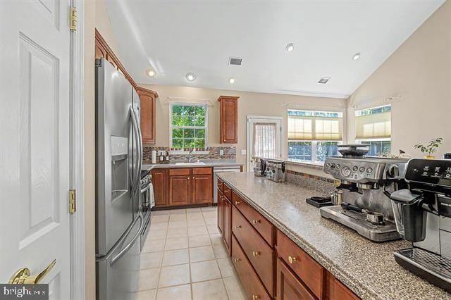 684 JUPITER HILLS LN, Egg Harbor City, NJ 08215