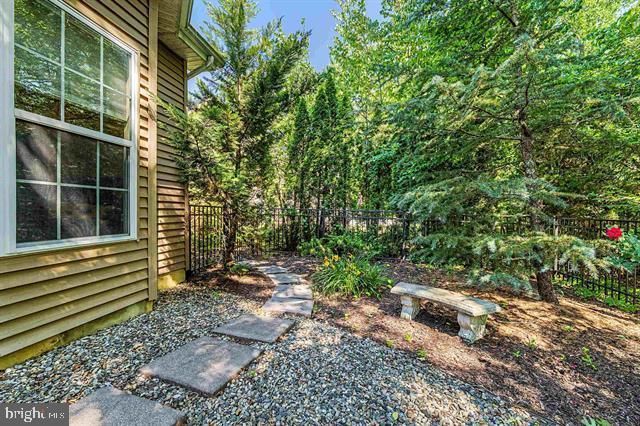 684 JUPITER HILLS LN, Egg Harbor City, NJ 08215