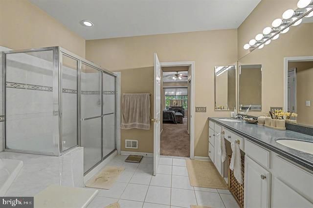 684 JUPITER HILLS LN, Egg Harbor City, NJ 08215