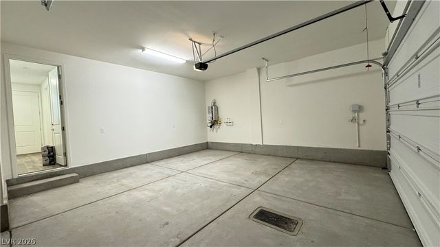 1429 Whistling Kite Street, Las Vegas, NV 89144