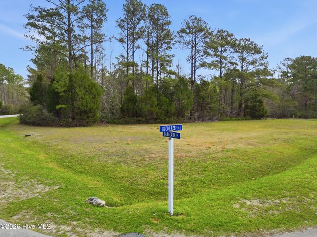 5015 Bucco Reef Road, New Bern, NC 28560