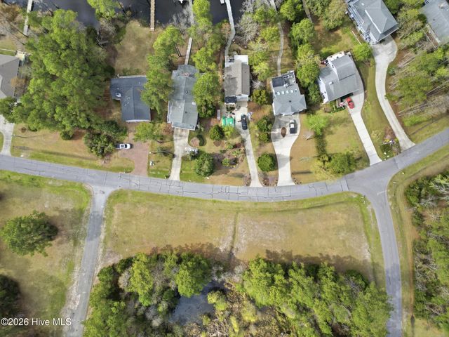 5015 Bucco Reef Road, New Bern, NC 28560