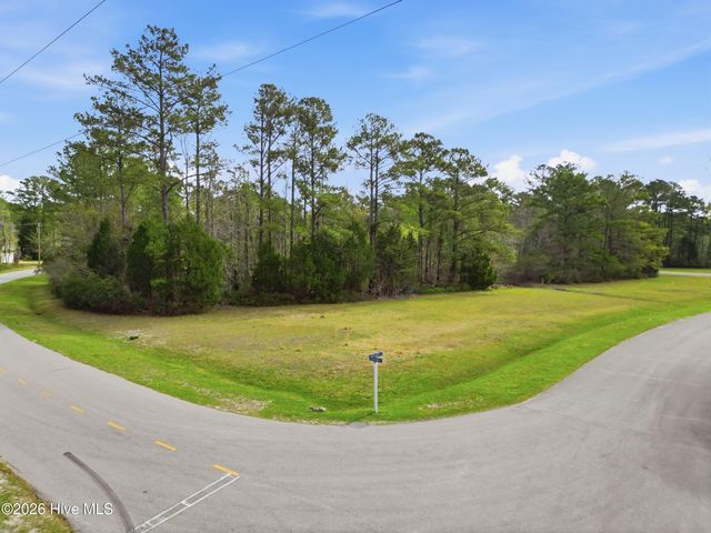 5015 Bucco Reef Road, New Bern, NC 28560