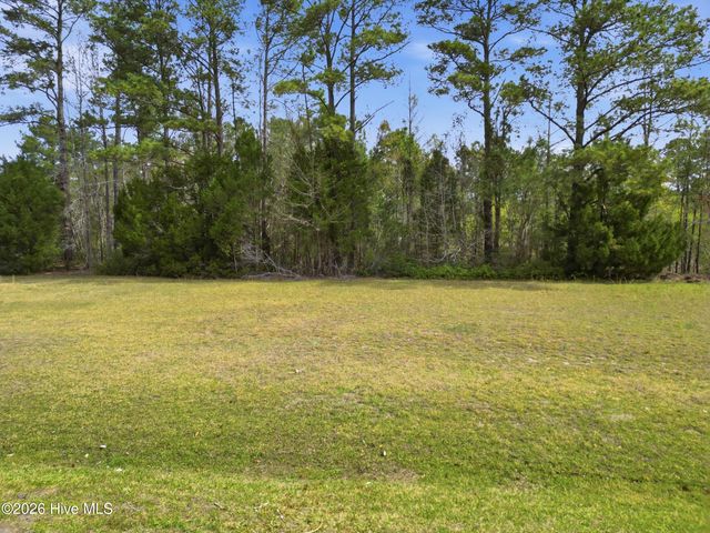 5015 Bucco Reef Road, New Bern, NC 28560