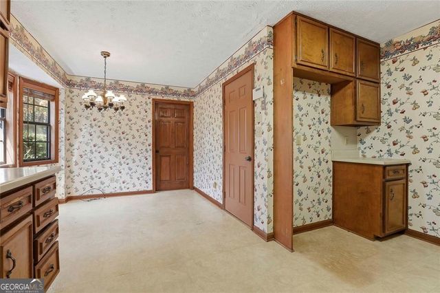 195 Deer Forest Trail, Fayetteville, GA 30214