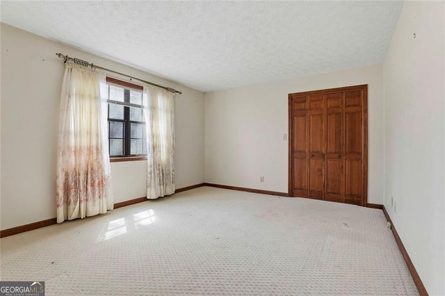 195 Deer Forest Trail, Fayetteville, GA 30214