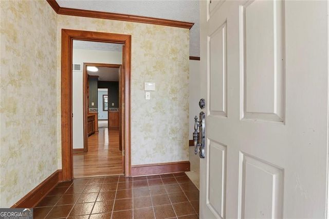 195 Deer Forest Trail, Fayetteville, GA 30214