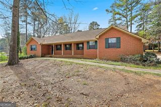 195 Deer Forest Trail, Fayetteville, GA 30214