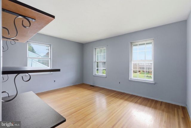 228 MIMOSA DR, Cherry Hill, NJ 08003