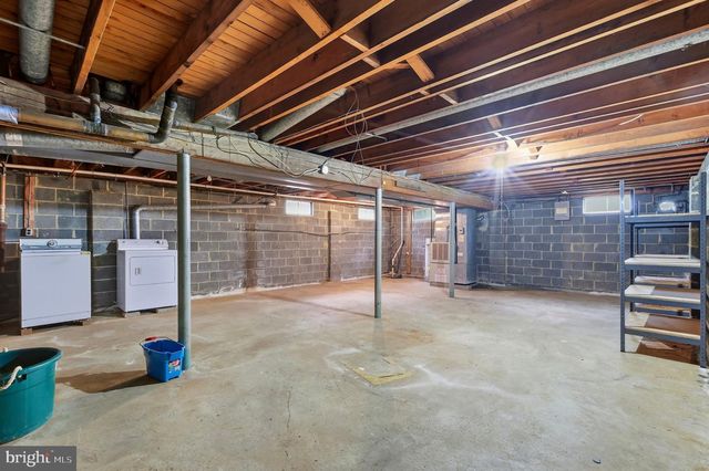 228 MIMOSA DR, Cherry Hill, NJ 08003