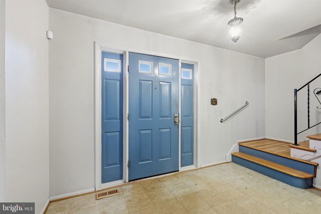 228 MIMOSA DR, Cherry Hill, NJ 08003